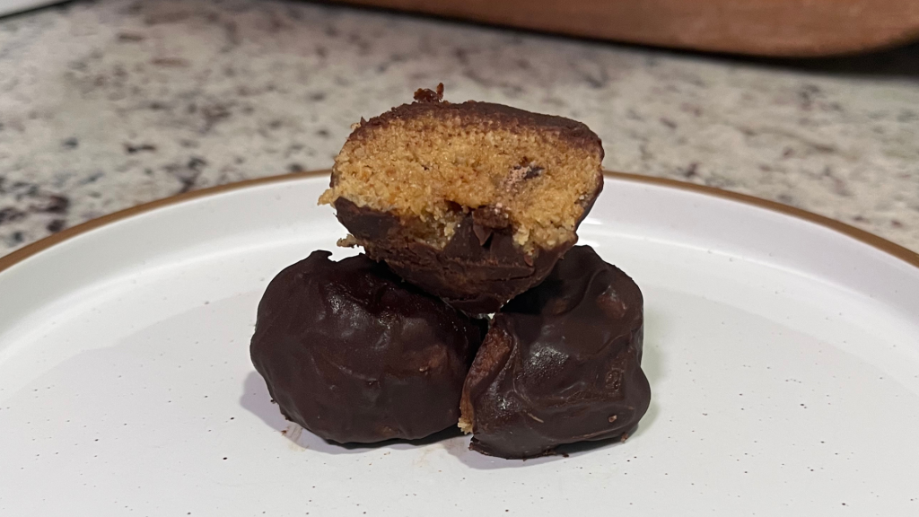 Mint Chocolate Cookie Dough Protein Balls